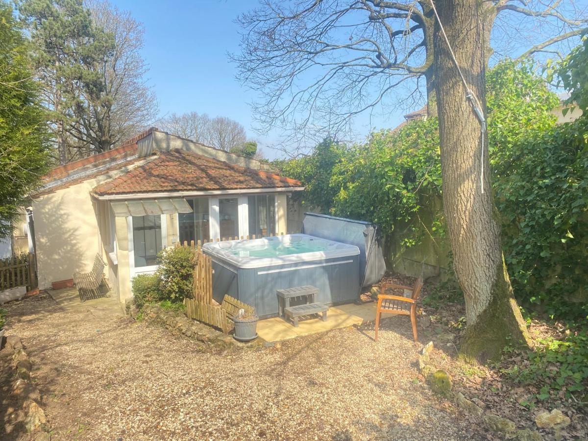 Maison Avec Jardin Et Jacuzzi Proche Polytechnique Palaiseau Exterior foto