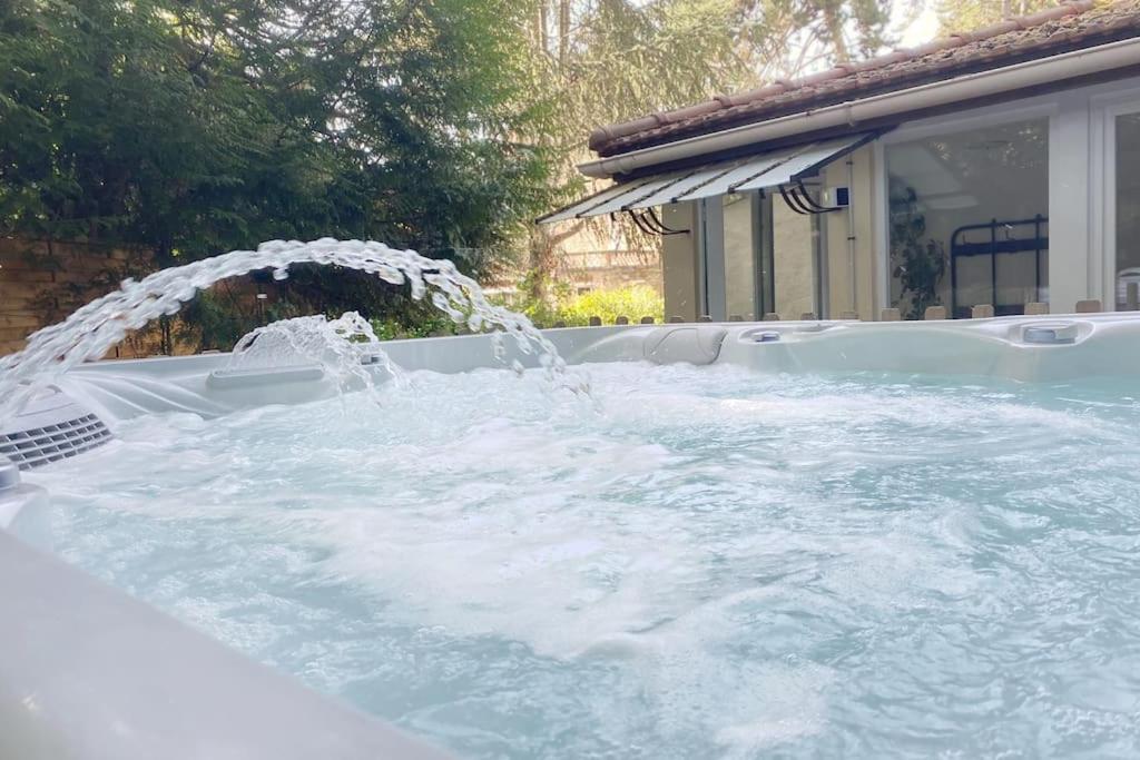 Maison Avec Jardin Et Jacuzzi Proche Polytechnique Palaiseau Exterior foto