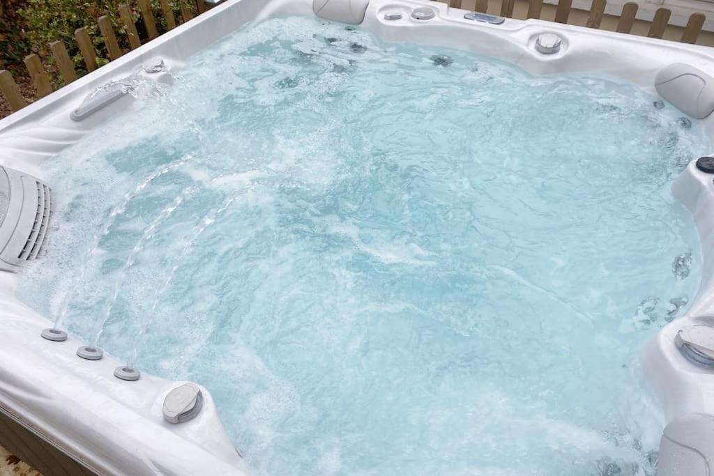 Maison Avec Jardin Et Jacuzzi Proche Polytechnique Palaiseau Exterior foto